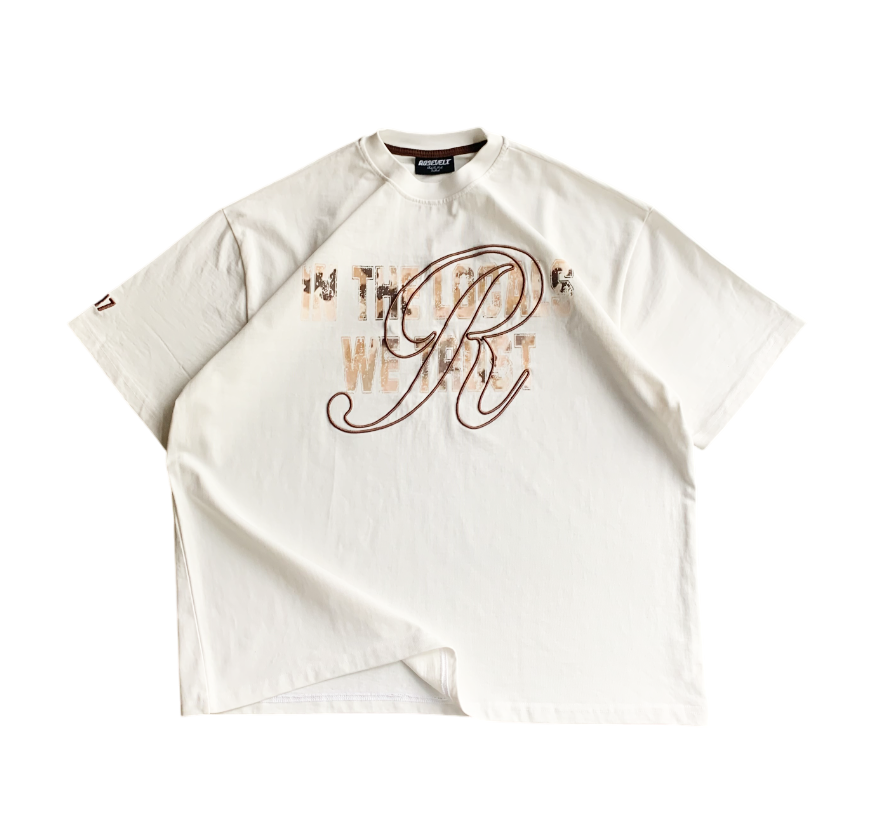 THE RSVLT TEE